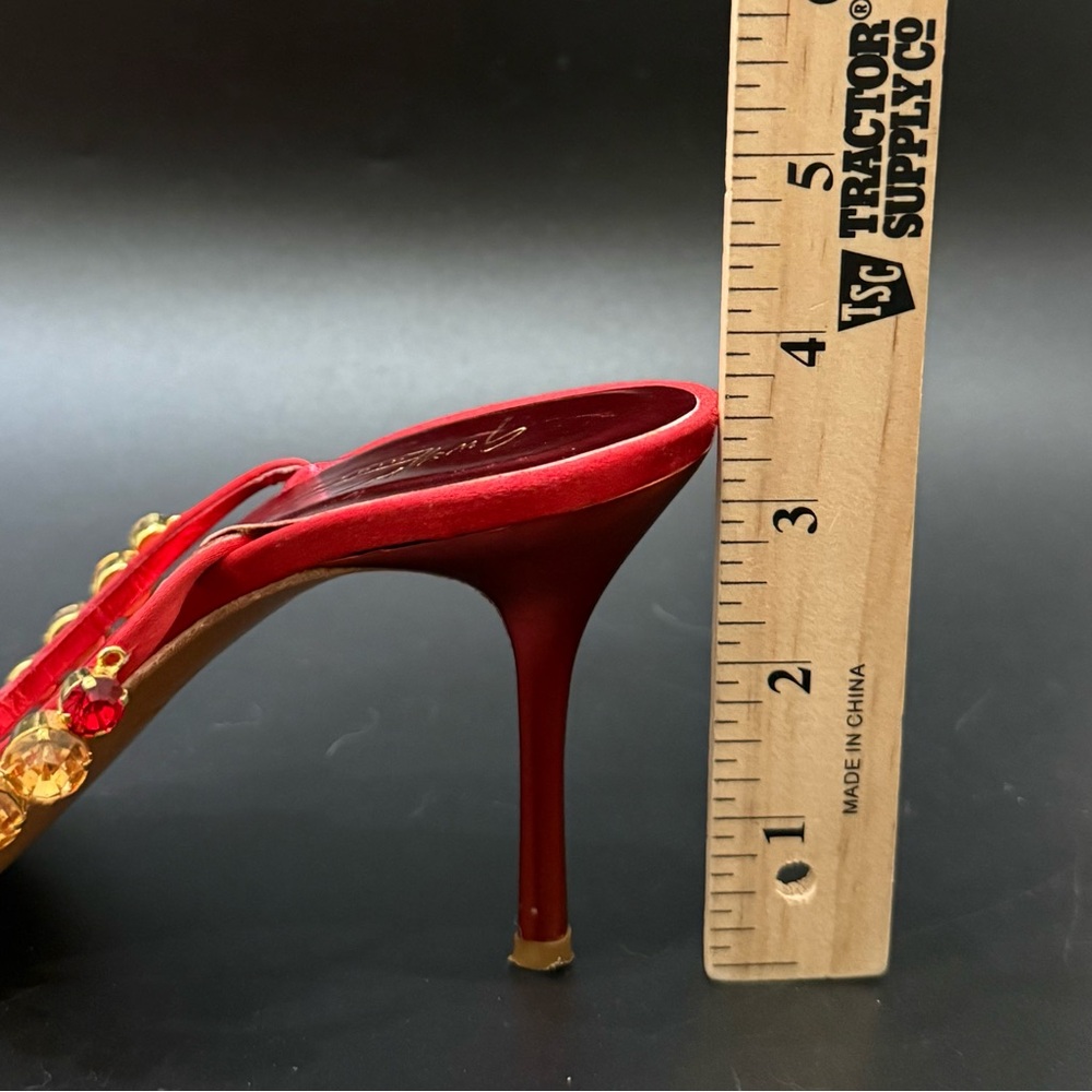 Giuseppe Zanotti Red Heels with Gold Accents - Picture 12 of 16